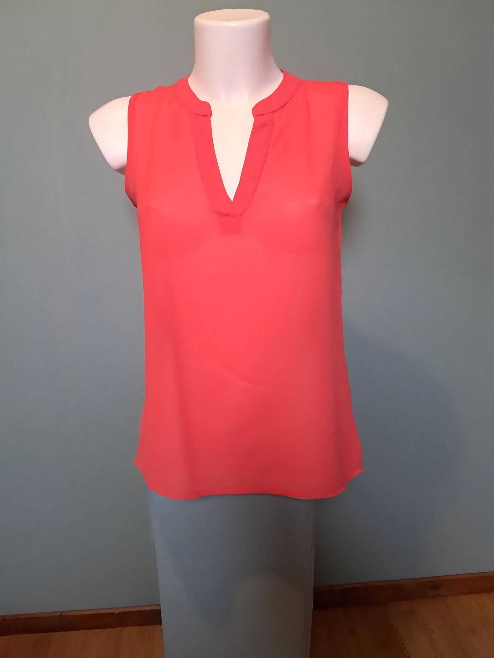 Haut, blouse en voile. Amisu.  Taille Xs